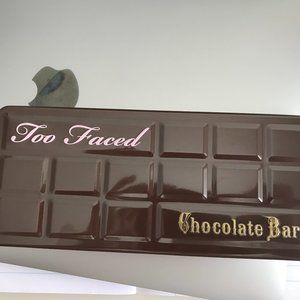 Too faced chocolate bar eyeshadow palette
